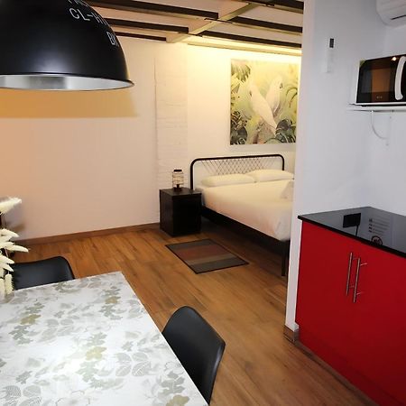 Increible Apartamento Con Terraza Al Lado De Torres De Quart Valencia Exterior photo