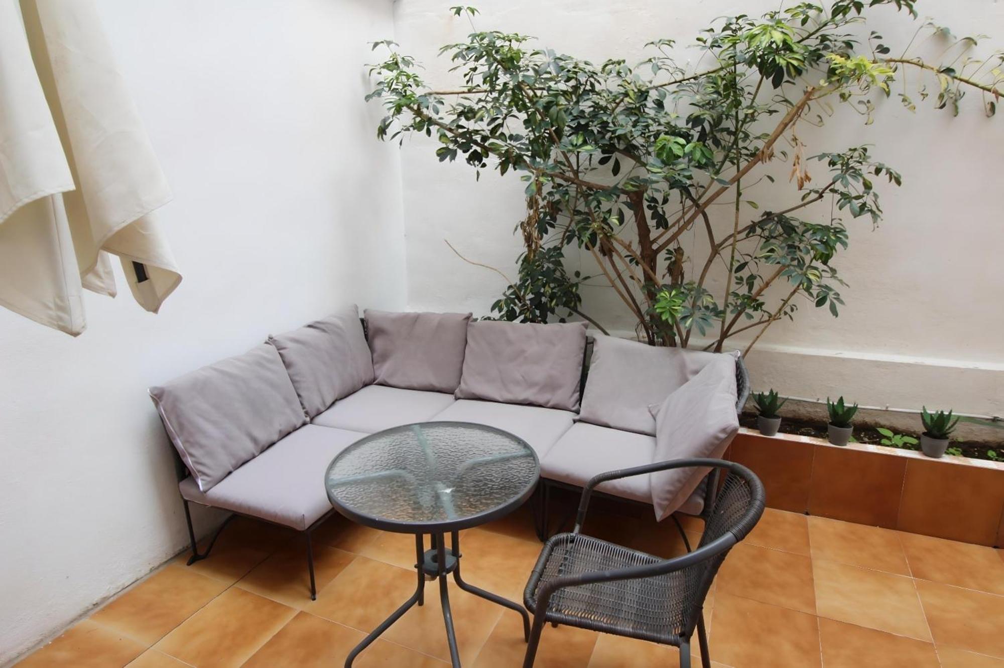Increible Apartamento Con Terraza Al Lado De Torres De Quart Valencia Exterior photo