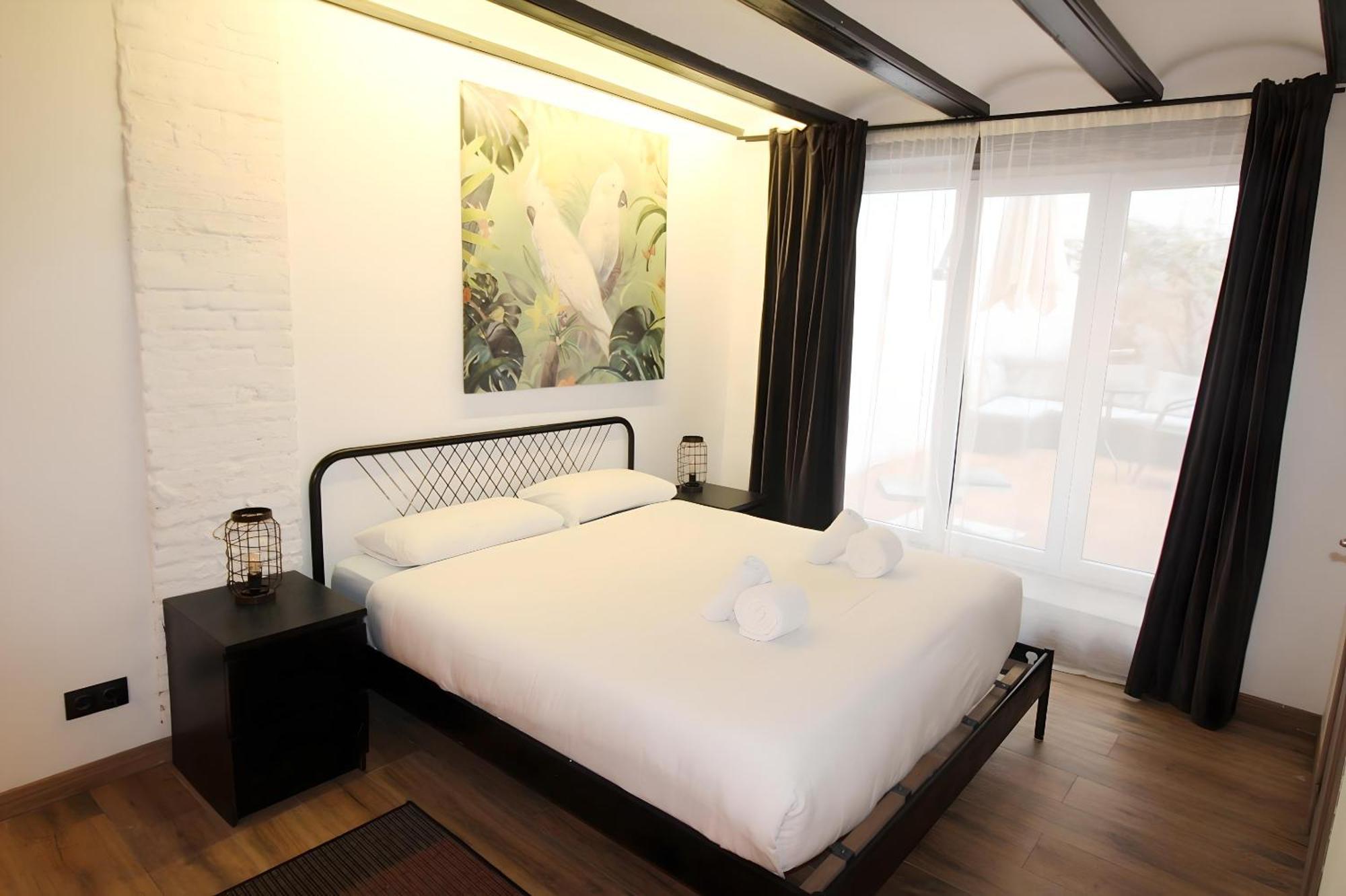 Increible Apartamento Con Terraza Al Lado De Torres De Quart Valencia Exterior photo